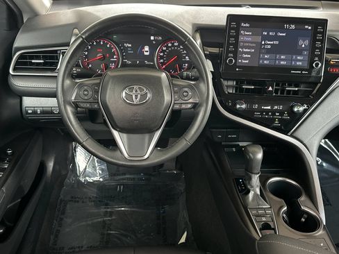 Used 2024 Toyota Camry XSE FWD image 13