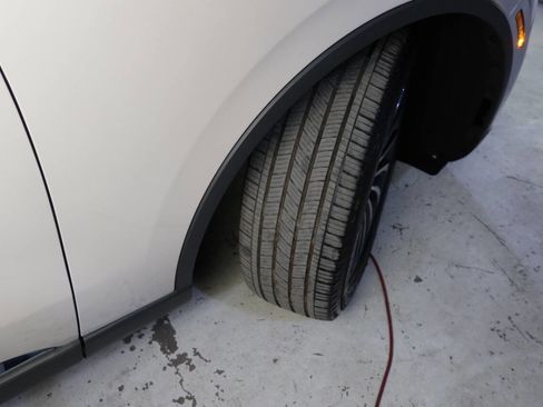 Used 2021 Lincoln Aviator Reserve w/ Equipment Group 201A image 46