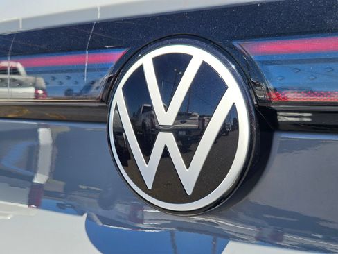 Used 2022 Volkswagen ID.4 Pro AWD/4WD image 26