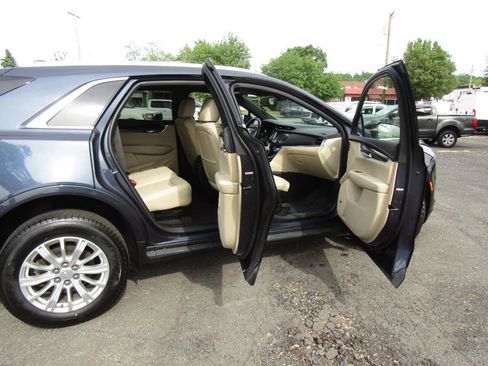 Used 2019 Cadillac XT5 AWD image 27