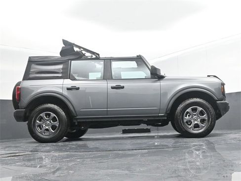 Used 2023 Ford Bronco 4-Door image 46
