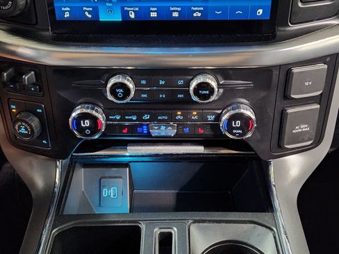 Used 2021 Ford F150 Lariat AWD/4WD image 39