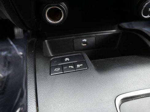 Used 2019 Ford Ranger XL w/ Equipment Group 101A Mid RWD image 18