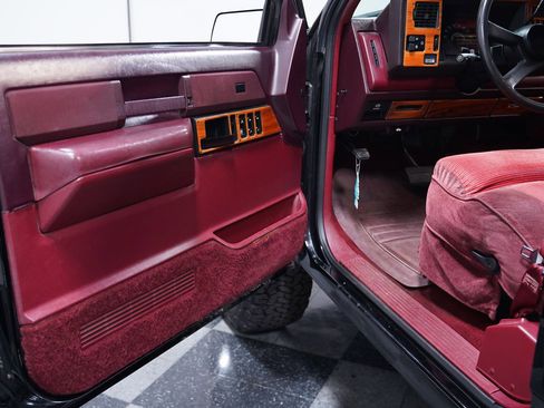 Used 1989 GMC Sierra 1500 2WD Regular Cab image 26