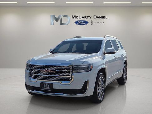Used 2023 GMC Acadia Denali FWD image 2
