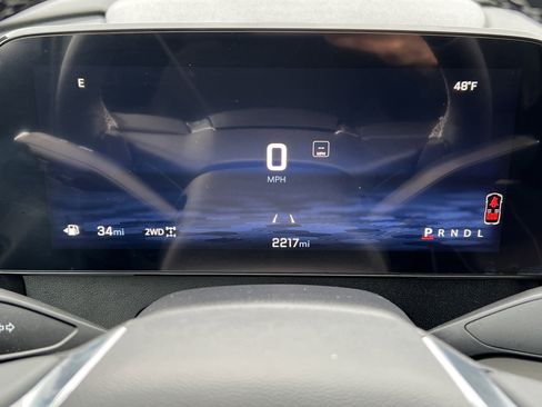 Used 2025 Chevrolet Traverse LT w/ Midnight/Sport Edition image 31