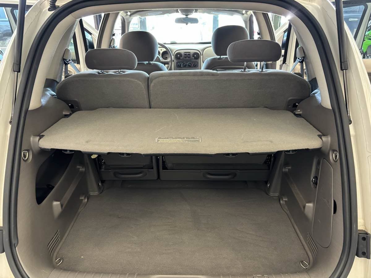 Used 2002 Chrysler PT Cruiser Touring FWD image 23