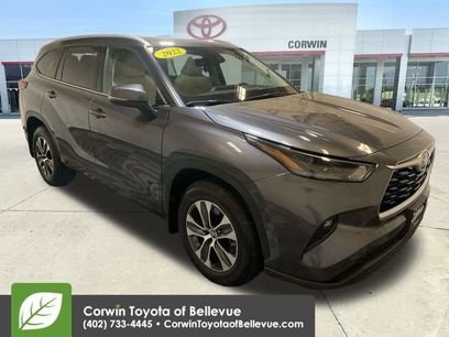 Used 2022 Toyota Highlander XLE