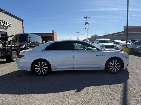 Used 2020 Lincoln Continental image 5