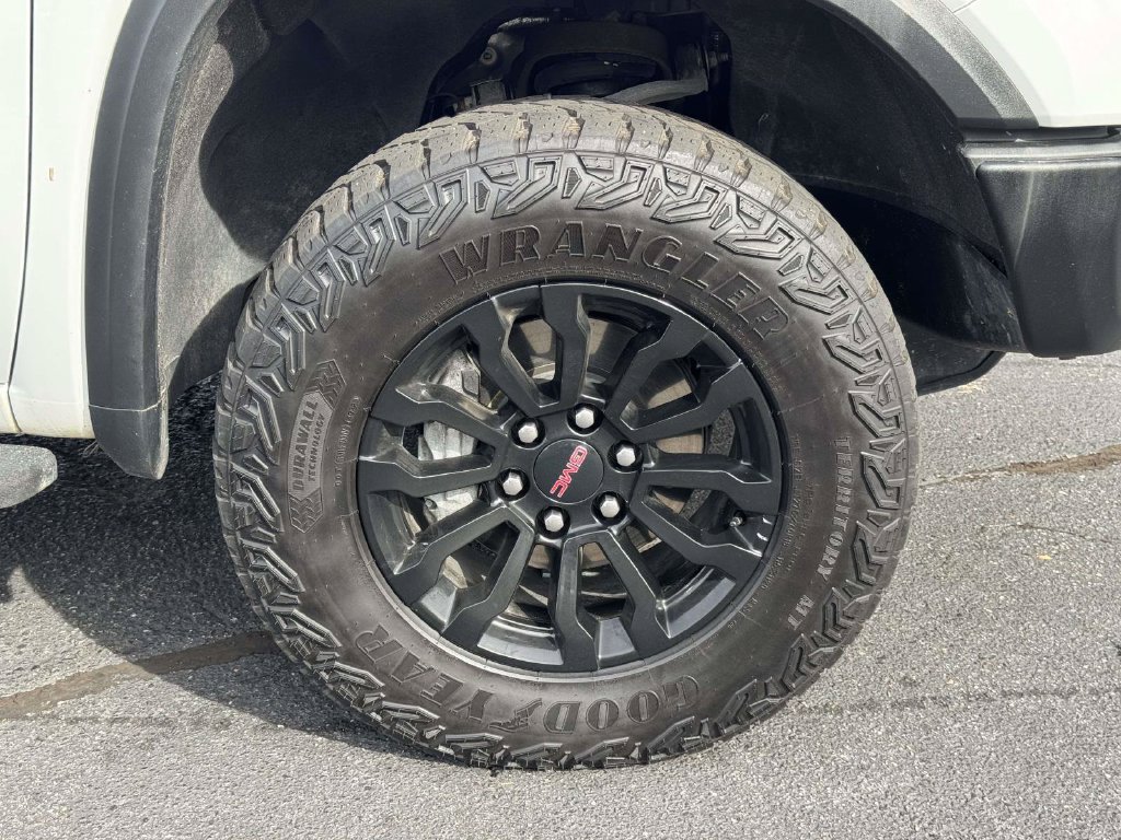 Used 2023 GMC Sierra 1500 AT4X AWD/4WD image 29