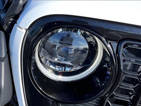 Used 2026 Jeep Wrangler Willys image 27