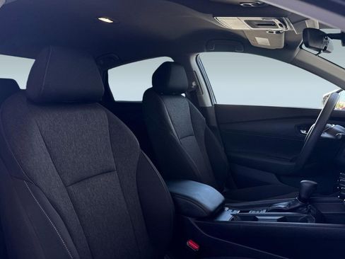 Certified 2025 Honda Accord LX image 30