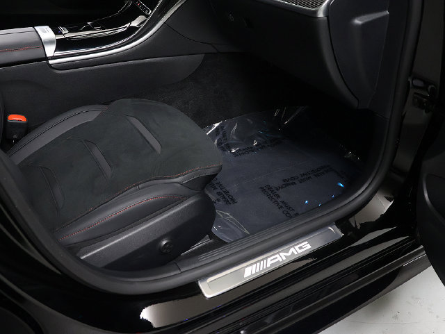 Certified 2026 Mercedes-Benz C 43 AMG 4MATIC Sedan image 35