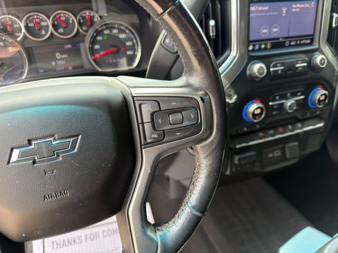 Used 2020 Chevrolet Silverado 1500 LT Trail Boss w/ Safety Package AWD/4WD image 29