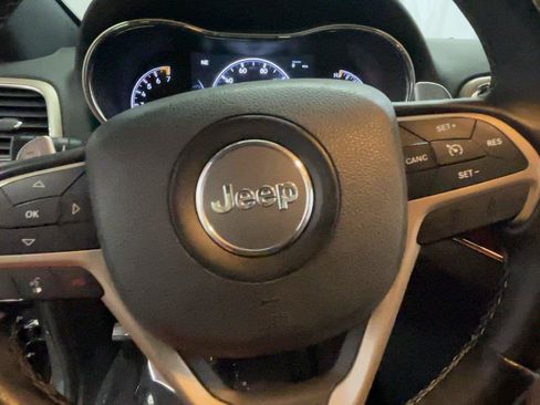 Used 2017 Jeep Grand Cherokee Limited AWD/4WD image 35
