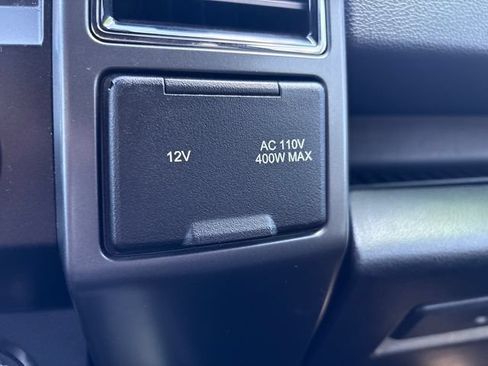 Used 2019 Ford F150 XLT w/ Equipment Group 302A Luxury AWD/4WD image 31