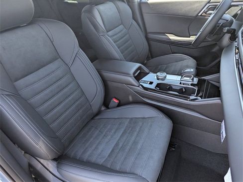 New 2025 Mitsubishi Outlander Trail Edition image 6