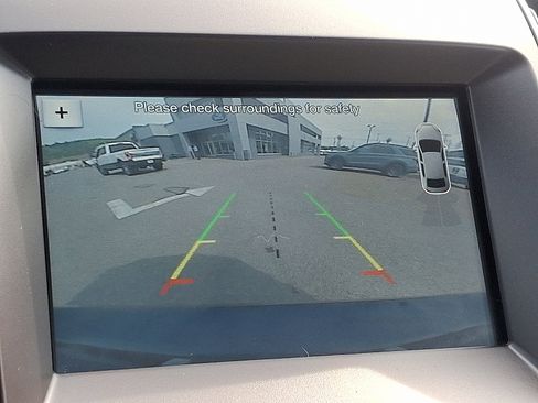 Used 2016 Ford Edge Titanium w/ Technology Package AWD/4WD image 19