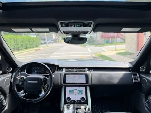 Used 2019 Land Rover Range Rover HSE AWD/4WD image 25