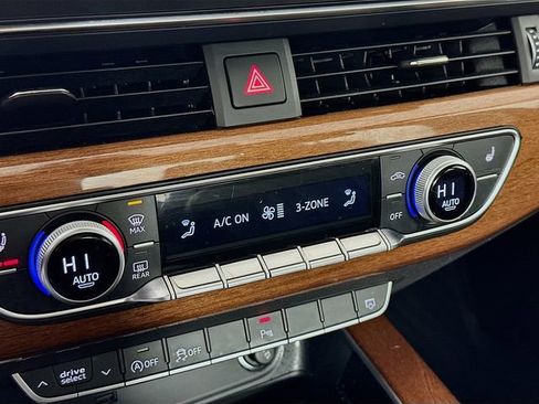 Used 2023 Audi A4 2.0T Premium w/ Convenience Package image 15