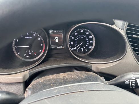 Used 2018 Hyundai Santa Fe Sport image 7