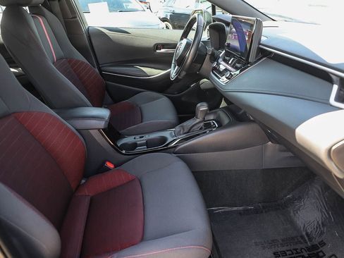 Certified 2025 Toyota Corolla SE FWD image 16