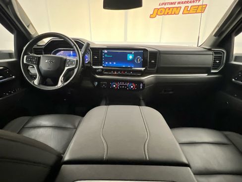 Used 2024 Chevrolet Silverado 3500 LT w/ Z71 Sport Edition AWD/4WD image 19