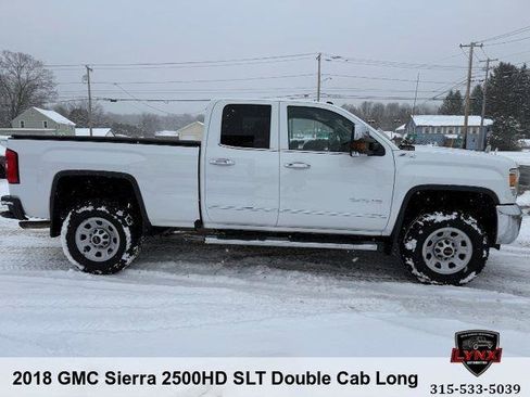 Used 2018 GMC Sierra 2500 SLT w/ Snow Plow Prep Package image 6