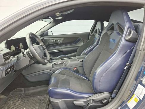 Used 2024 Ford Mustang Dark Horse image 7