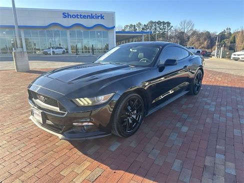 Used 2017 Ford Mustang GT Premium w/ Equipment Group 401A image 32