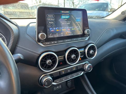 Used 2022 Nissan Sentra SV w/ Trunk Package image 26