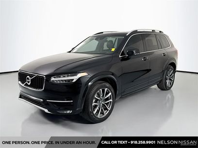 Used 2017 Volvo XC90 T6 Momentum w/ Vision Package