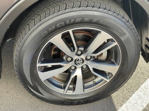 Used 2017 Toyota RAV4 XLE image 23