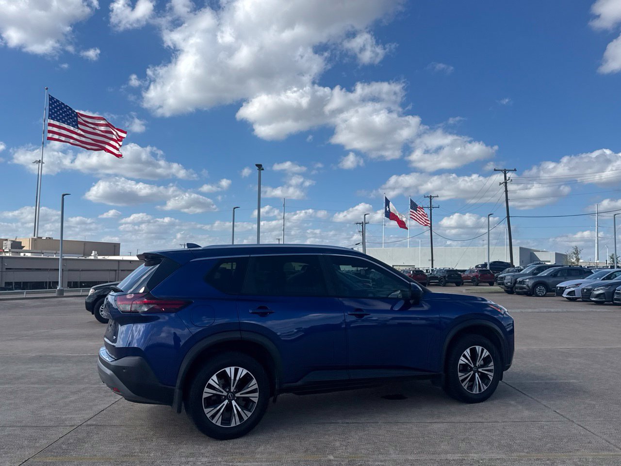 Certified 2023 Nissan Rogue SV w/ SV Premium B Package FWD image 31