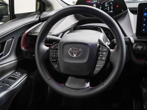 New 2026 Toyota Prius Plug-In Hybrid FWD image 16