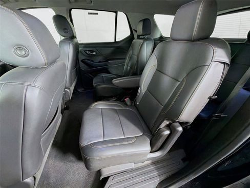 Used 2020 Chevrolet Traverse LT AWD/4WD image 25