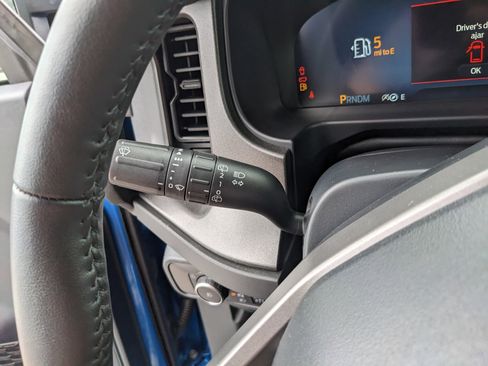 Used 2025 Ford Bronco Badlands image 33