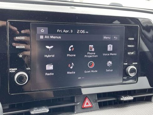 Used 2023 Kia Sportage LX image 17