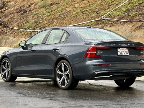 Used 2023 Volvo S60 B5 Plus w/ Climate Package image 6