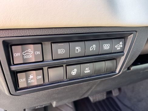 Used 2024 Toyota Tundra Capstone image 37