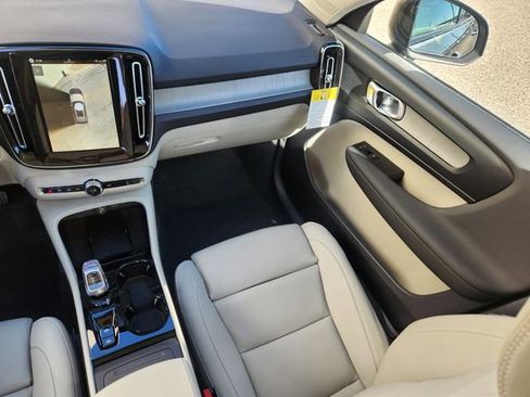 New 2026 Volvo XC40 B5 Plus w/ Protection Package Premier image 12