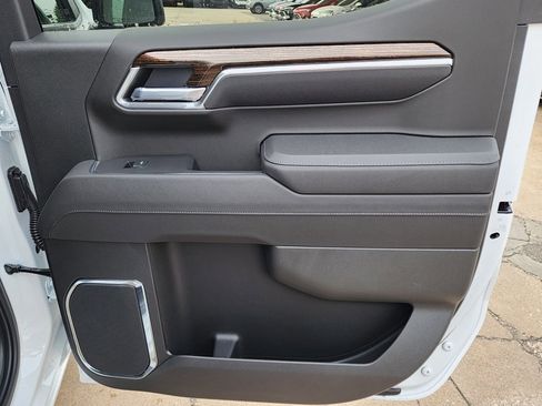 New 2026 GMC Sierra 1500 Elevation image 39