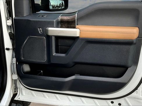 Used 2022 Ford F350 Lariat w/ Lariat Value Package image 30