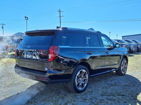 New 2025 Ford Expedition King Ranch image 2