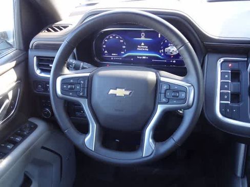 Used 2023 Chevrolet Tahoe LT w/ LT Signature Package AWD/4WD image 19