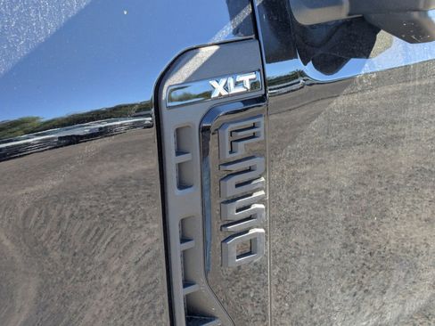 New 2026 Ford F250 XLT w/ XLT Premium Package image 11