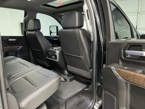 Used 2021 GMC Sierra 3500 Denali w/ Denali Black Diamond Edition AWD/4WD image 49
