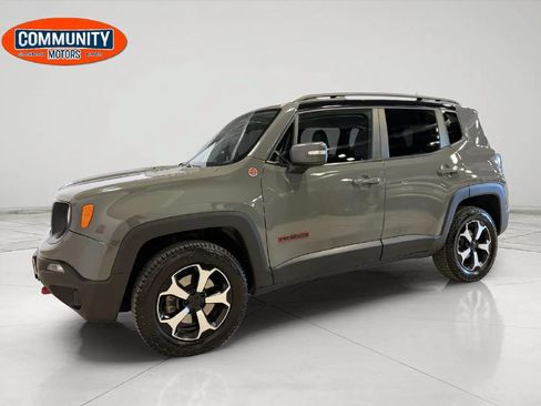 Used 2020 Jeep Renegade Trailhawk w/ Premium Leather Group AWD/4WD image 2