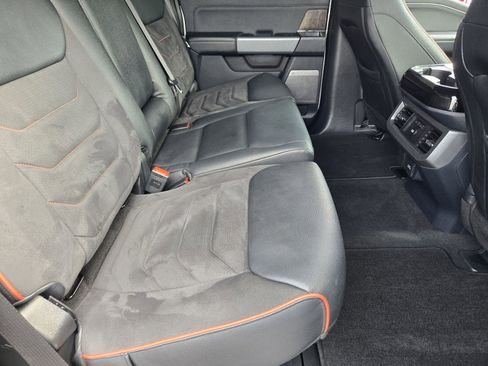 Used 2023 Ford F250 Lariat w/ Lariat Ultimate Package AWD/4WD image 30