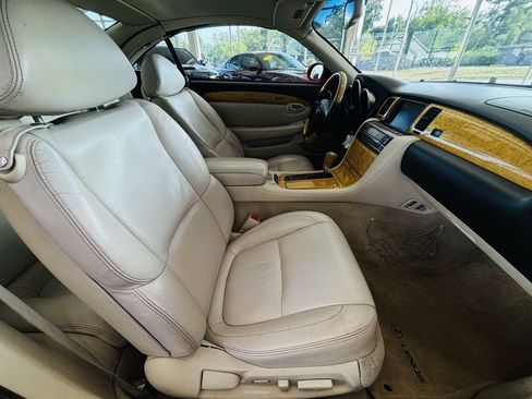Used 2005 Lexus SC 430 Convertible RWD image 35